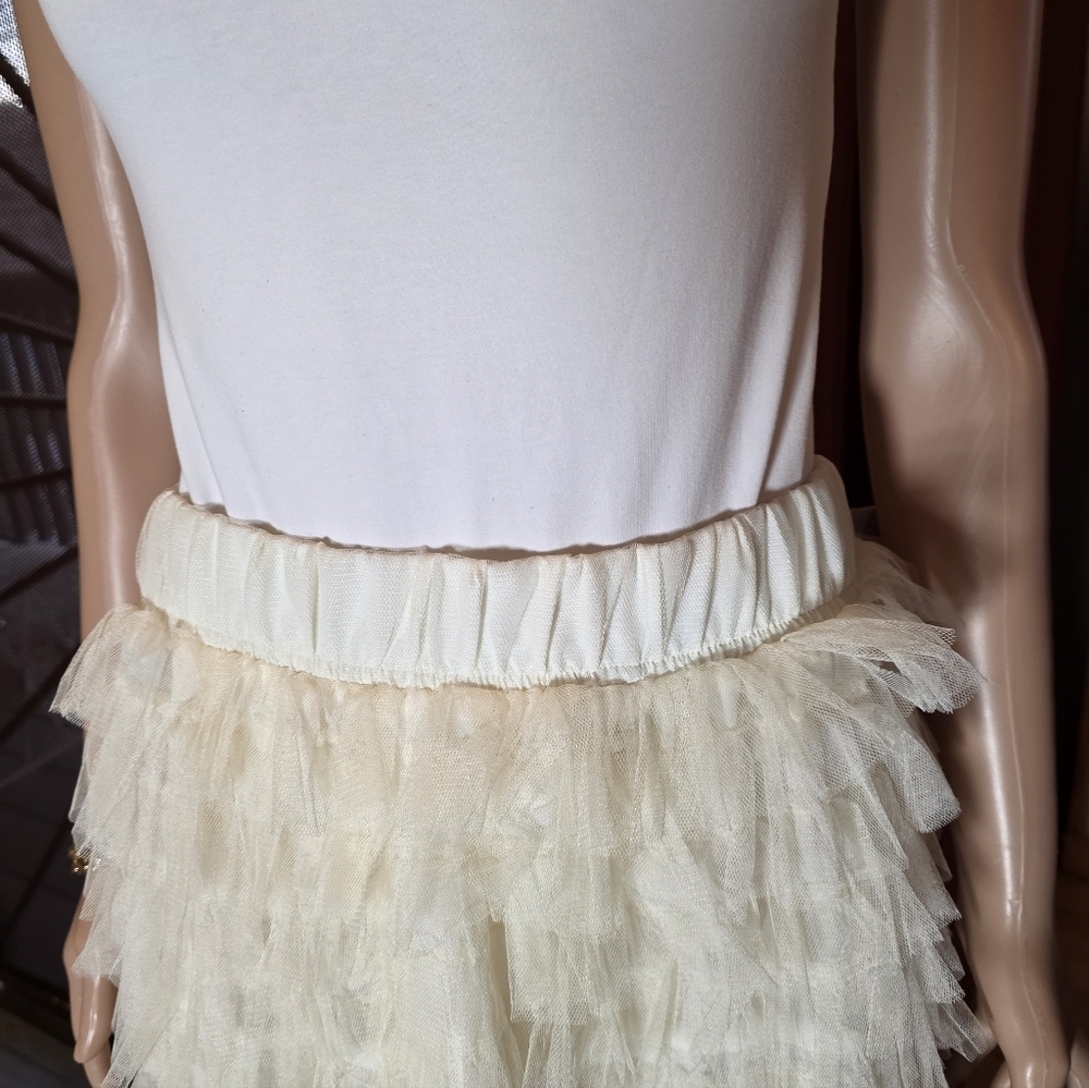 Chicwish Swan Cloud Tulle Tiered Maxi EUC M/L - Picture 8 of 17